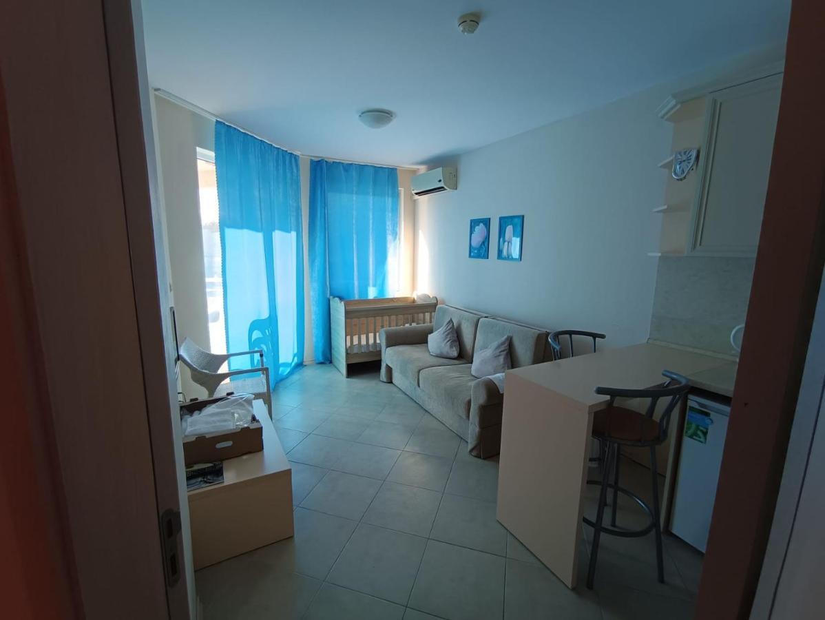 Excellent Apartment In Emberli Aparthotel. Lozenets Eksteriør bilde